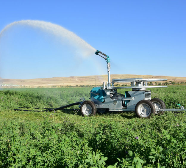 irrigation hose traveler